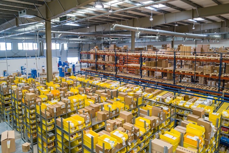 Logistics and supply chain global shipping
